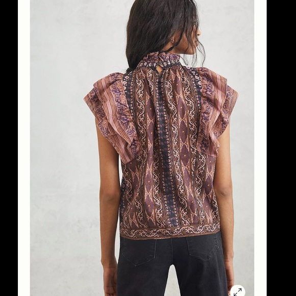 Caricia Ruffled Blouse - Picture 6 of 11